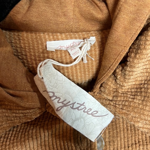 Corduroy Shacket - Picture 7 of 8